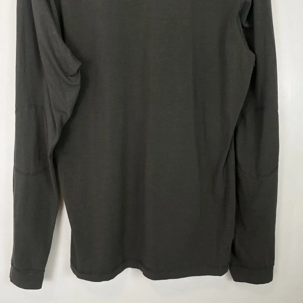 Vuori Long Sleeve Ever Henley Shirt Mens Size  Large Green/Oregano Pima Cotton